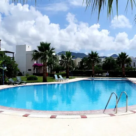 Villa Azelea Poolside