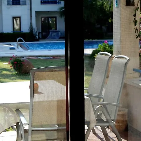 Azelea Poolside Villa *
